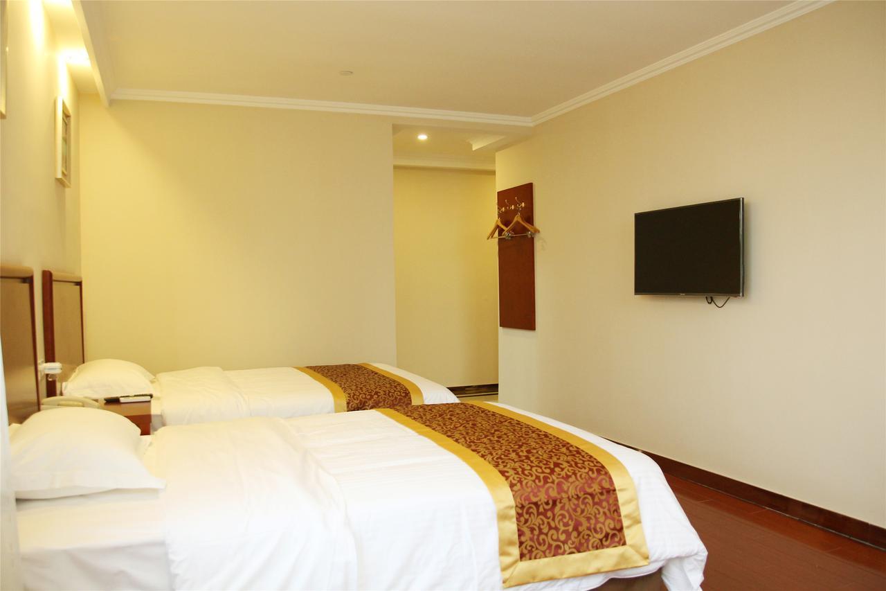 Greentree Inn Jiangsu Zhenjiang Jiangsu Science And Technology University Youth Square Express Hotel Янчжоу Екстериор снимка