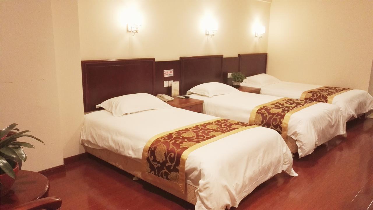 Greentree Inn Jiangsu Zhenjiang Jiangsu Science And Technology University Youth Square Express Hotel Янчжоу Екстериор снимка