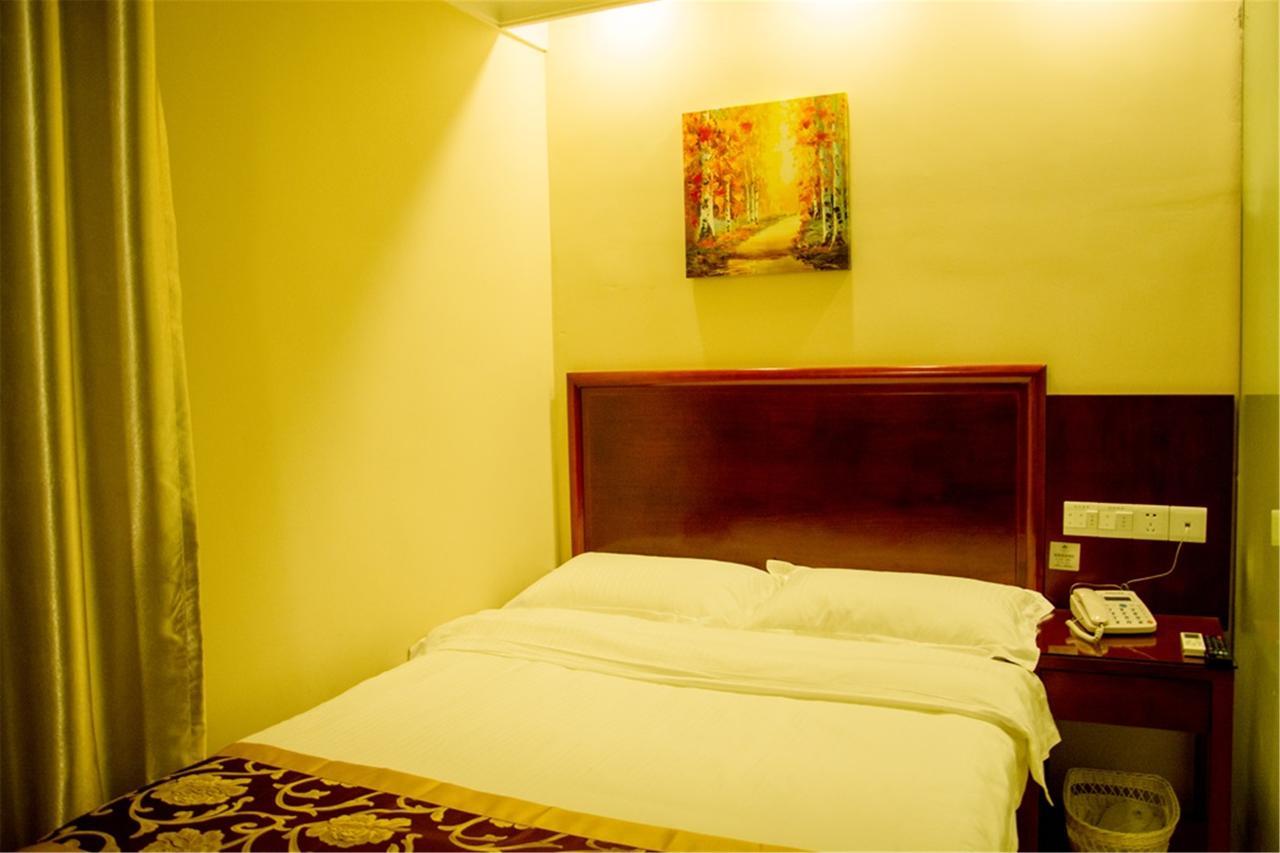 Greentree Inn Jiangsu Zhenjiang Jiangsu Science And Technology University Youth Square Express Hotel Янчжоу Екстериор снимка